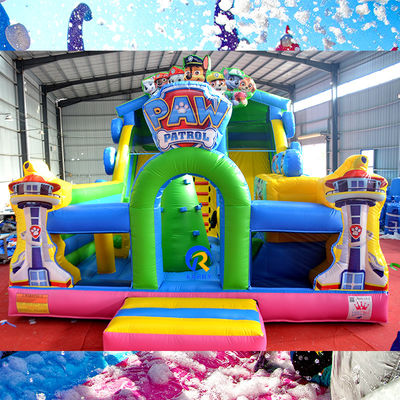 Giochi di festa per adulti Grandi pattuglie in PVC a zampa gonfiabile castello a salto scivolo con ostacolo