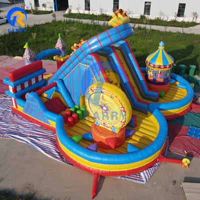 Slide per bambini e adulti.