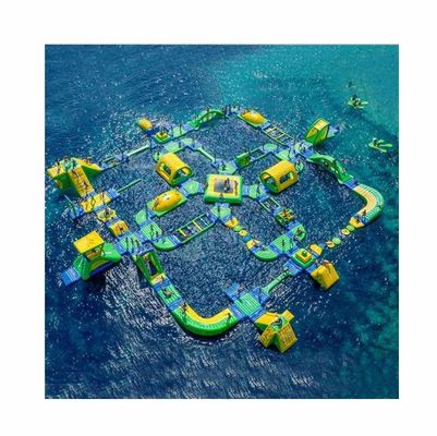 Parco acquatico commerciale attrezzature galleggianti parco acquatico gonfiabile con stampa digitale