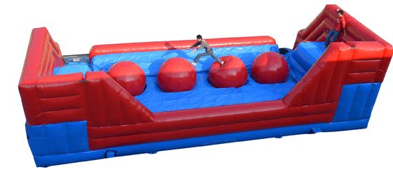 Grandi palline gonfiabile percorso di cancellazione personalizzato per adulti