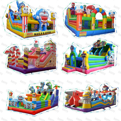 Parco acquatico gonfiabile unisex Water Fun 2024 su misura con scivolo portatile e castello
