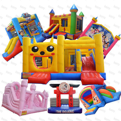 Parco acquatico gonfiabile unisex Water Fun 2024 su misura con scivolo portatile e castello