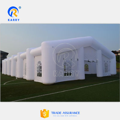 Grande tenda gonfiabile da rifugio in tessuto in PVC