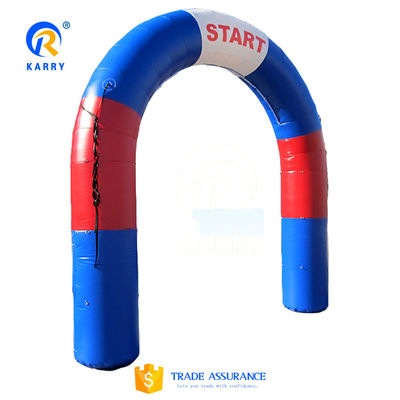 Arco a forma di cuore gonfiabile personalizzato per la decorazione degli eventi