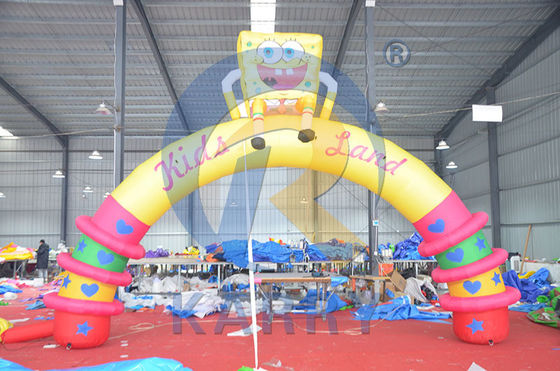 Parco giochi all'aria aperta Ballerina a cielo gonfiabile con costume Fly Guy e soffiatore