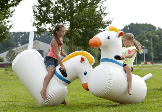 Giochi sportivi interattivi cavallo da corsa gonfiabile per bambini e adulti Materia PVC