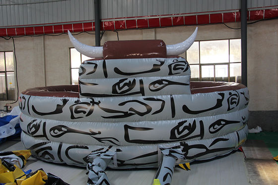 Gioco a cavallo di toro meccanico gonfiabile in materiale PVC personalizzato per competizione