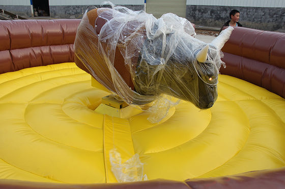 Gioco a cavallo di toro meccanico gonfiabile in materiale PVC personalizzato per competizione