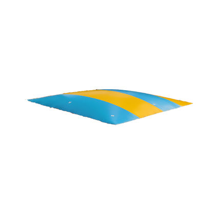 Commerciale PVC gonfiabile nuvola salta colorato salto cuscino pad per bambini e adulti