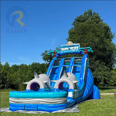 Slide gonfiabili per cortile con piscina