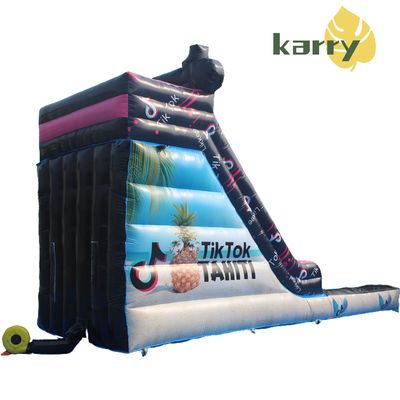 Vivi il divertimento con lo scivolo d'acqua gonfiabile Tiktok e il noleggio commerciale della piscina d'acqua