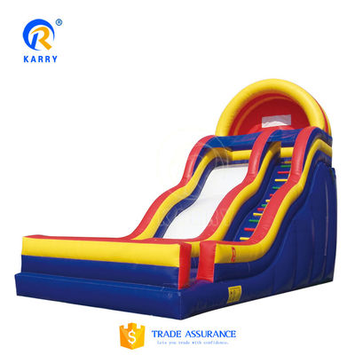Divertimento in famiglia Garantito Giardino gonfiabile scivolo d'acqua con piscina d'acqua e scivolo largo