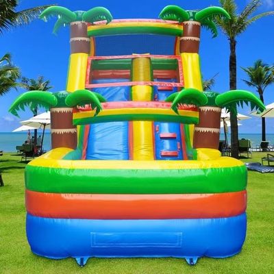 Noleggio commerciale di scivolo d'acqua gonfiabile con piscina e soffiatore 5-10 passeggeri ammessi