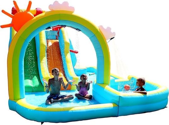 Rainbow Water Curtain e Rock Climbing Inflatabile Acqua Doppio Slide Parco Gioco per bambini