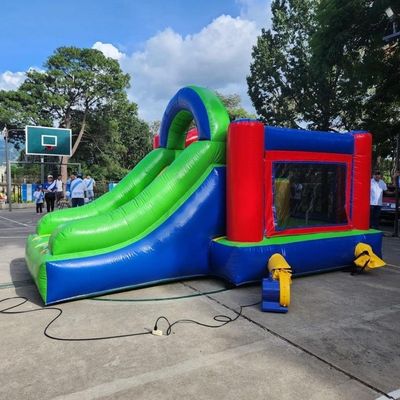 Servizio OEM professionale personalizzato Pattuglie gonfiabili a zampa salta Castiglione Bouncer
