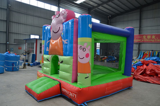 Promozione di eventi commerciali Slide a castello gonfiabile con bambini Cartoni animati Porco casa rimbalzo