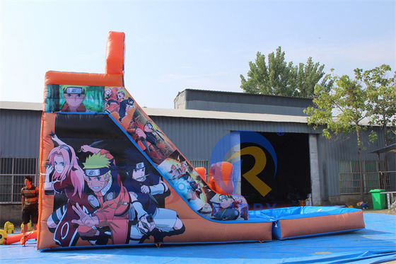 Attrezzature gonfiabili in PVC commerciale Personaggi animati a sangue caldo Scivolo d'acqua con piscina