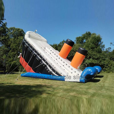 Parco giochi all'aria aperta Unisex Deluxe Titanic Slide gonfiabile