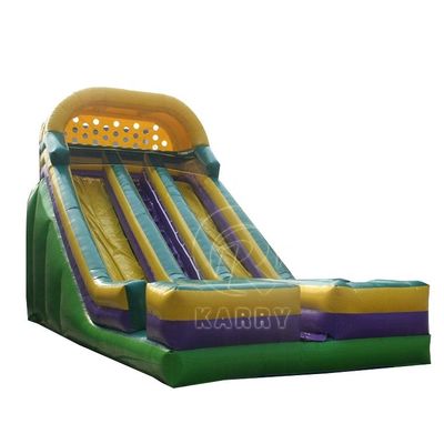 Gioco di competizione per bambini di arrampicata su roccia doppio scivolo scivolo d'acqua gonfiabile per bambini