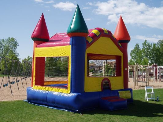 Parco acquatico estivo unisex casa gonfiabile con giochino di castello scivolo e salto
