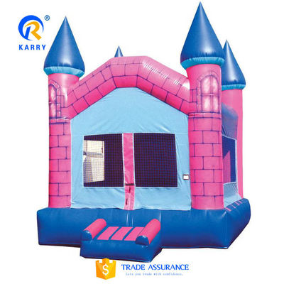 Trampolino per bambini e castello gonfiabile