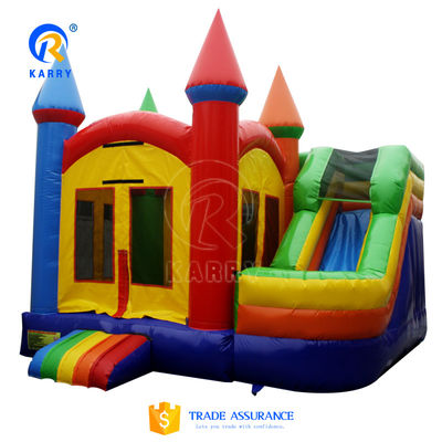 Giochi estivi di nuoto Mini castello gonfiabile con ventolatore di scivolo d'acqua Combo materiale PVC