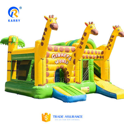 Tre scivoli di giraffa Combinazione con ostacolo Air Bounce House Commerciale gonfiabile