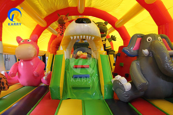 Grande Parco giochi per bambini e adulti