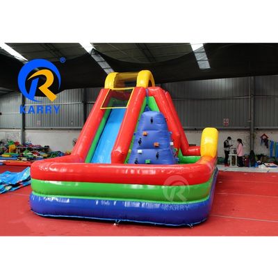 Giochi gonfiabili all'aria aperta Castello a rimbalzo con combo di scivolo e scalare