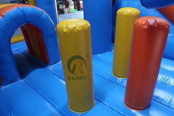 Parco giochi all'aperto unisex 5*5m Casa gonfiabile commerciale con scivolo