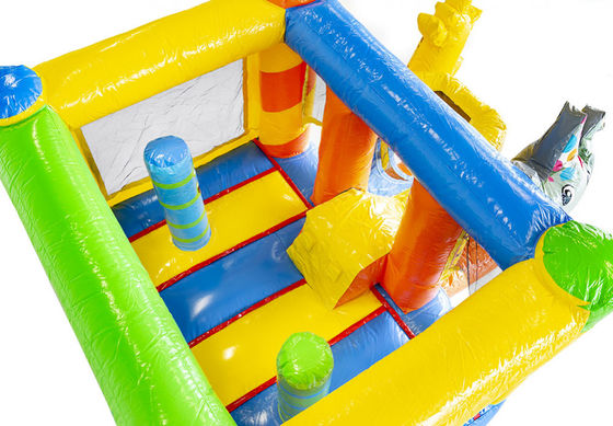 Casa gonfiabile a tema animale elefante per bambini unisex sul parco giochi all'aperto
