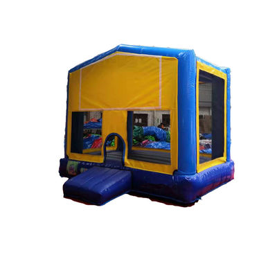 Caratteristiche portatili castello gonfiabile PVC casa rimbalzo scivolo di salto per il tempo divertente dei bambini