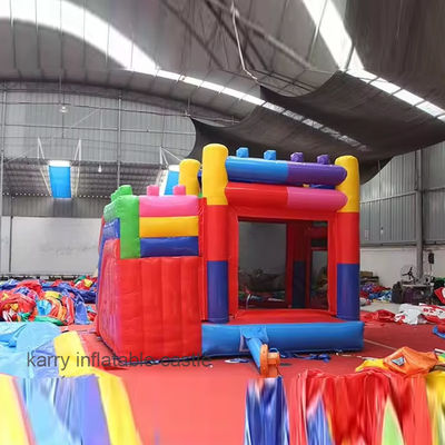 Stampa a schermo casa gonfiabile salto a slitta per feste commerciali castello combinato