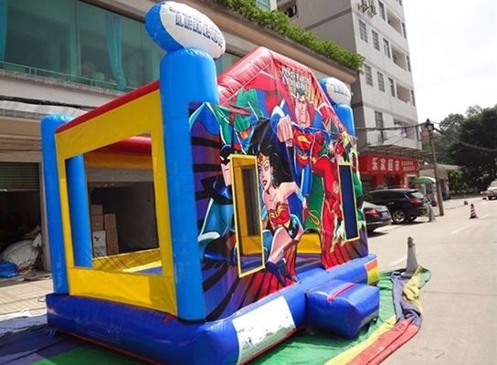 Servizio OEM professionistico Justice League Bouncy Castle gonfiabile