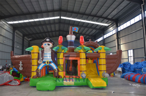 Jungle Adventure Castle Slide gonfiabile con disegno di animali della giungla