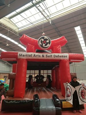 KR-BH610 Caratteristiche PORTABLE Yard Commercial Inflatable Bouncer PVC