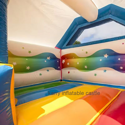 Squisito Parco giochi all'aperto per bambini, slitta gonfiabile con soffiatore.