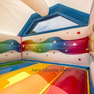 Squisito Parco giochi all'aperto per bambini, slitta gonfiabile con soffiatore.
