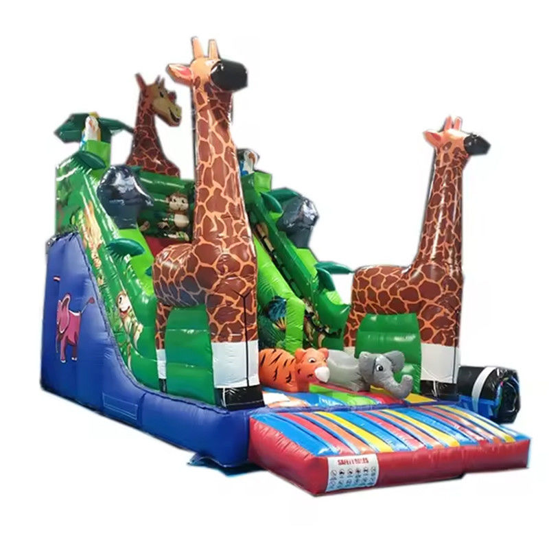 Slide gonfiabile a doppio scivolo a tema animale Safari Slide a rimbalzo con giraffa potente e altro