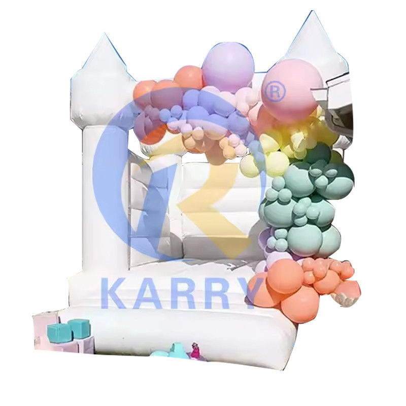 EN71/CE Certificato Pastel Bouncy Castle Jumper con pozzo a palla per il divertimento all'aperto